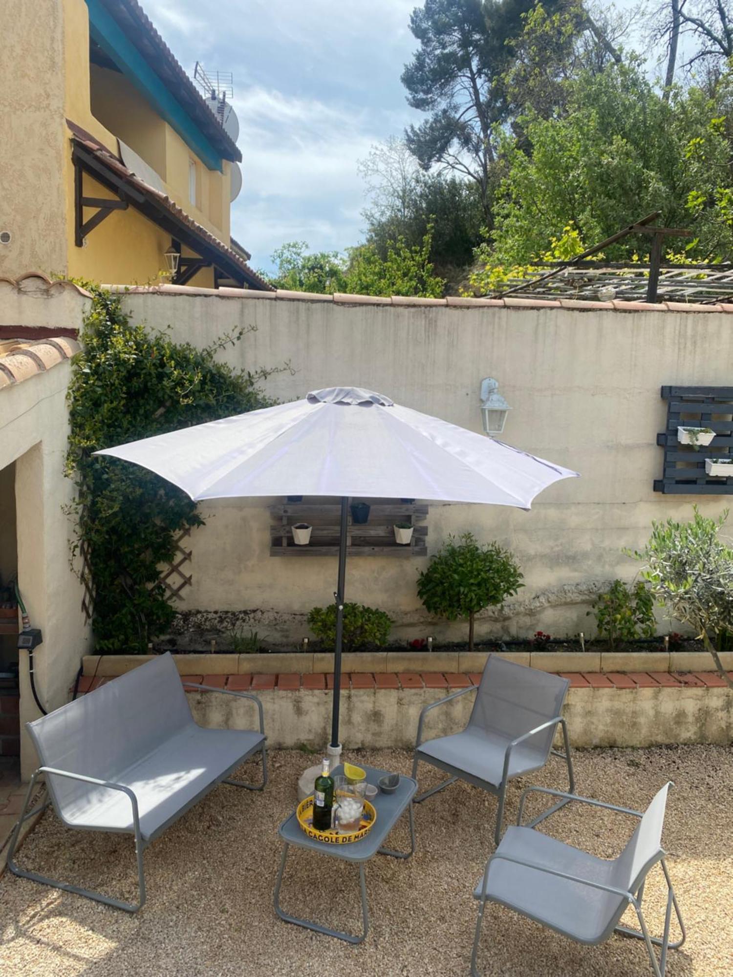 Villa Confort Jacuzzi Barbecue Clim Parking Марсилия Екстериор снимка